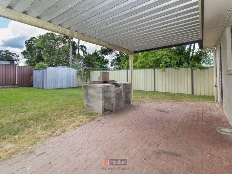 9 Brushbox Street, Crestmead QLD 4132