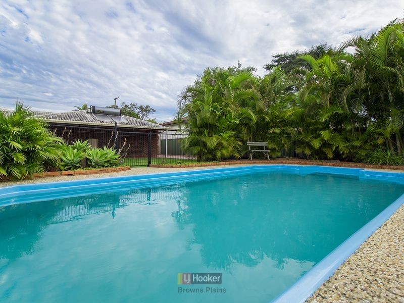 9 Langham Street, Hillcrest QLD 4118