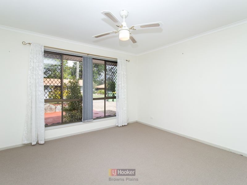 9 Langham Street, Hillcrest QLD 4118