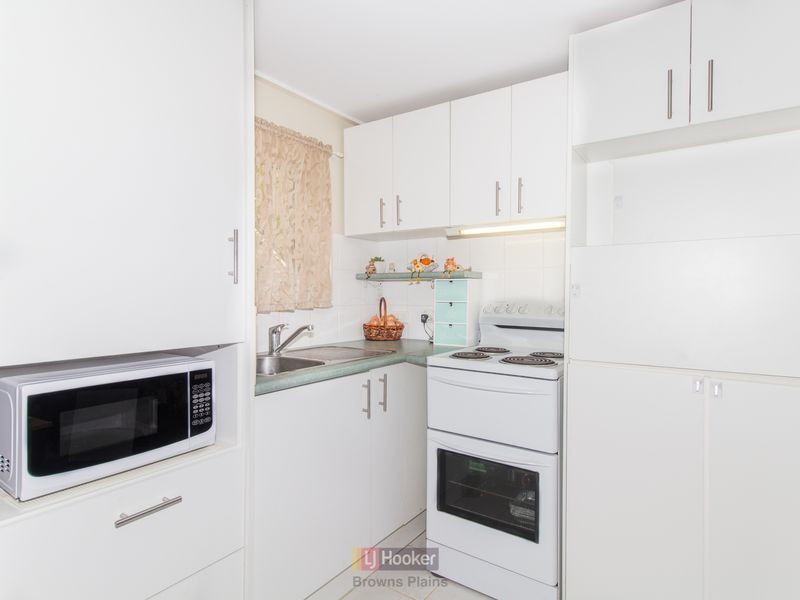 17 Catalina Street, Loganlea QLD 4131