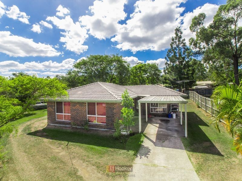 8 Marsala Court, Kingston QLD 4114