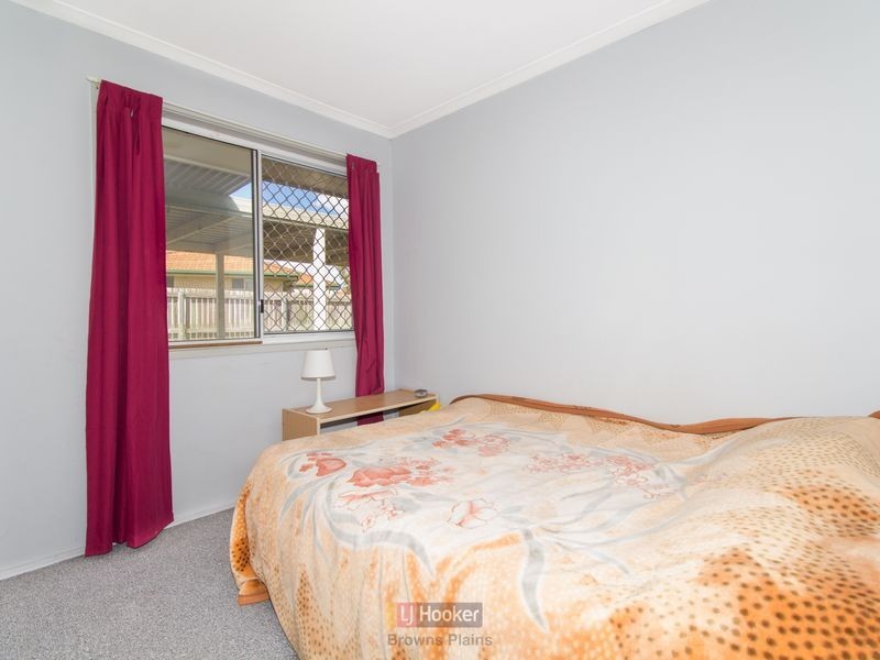 8 Marsala Court, Kingston QLD 4114