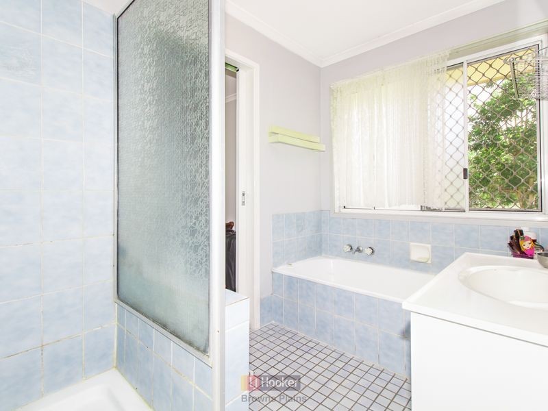 8 Marsala Court, Kingston QLD 4114