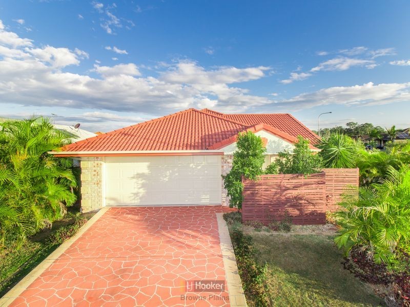 1 Lake Cooloola Court, Logan Reserve QLD 4133