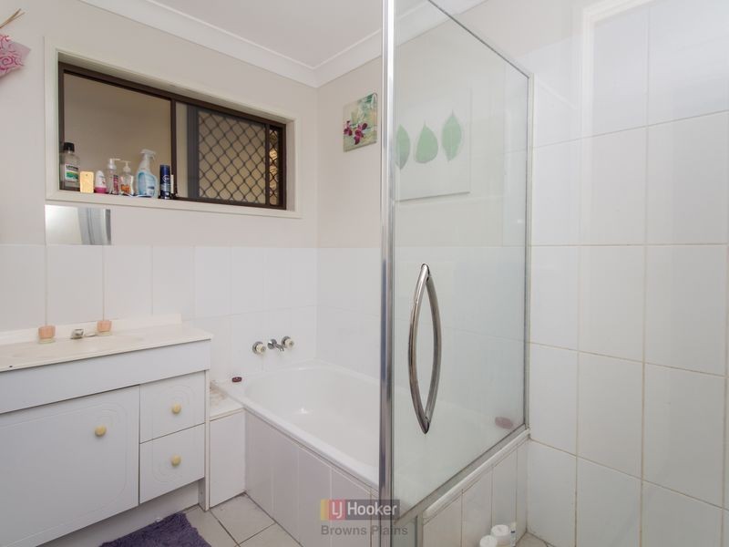 18 Bayswater Street, Mount Warren Park QLD 4207