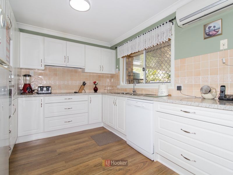128 Fourth Avenue, Marsden QLD 4132