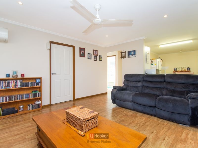 11 Barry Street, Boronia Heights QLD 4124