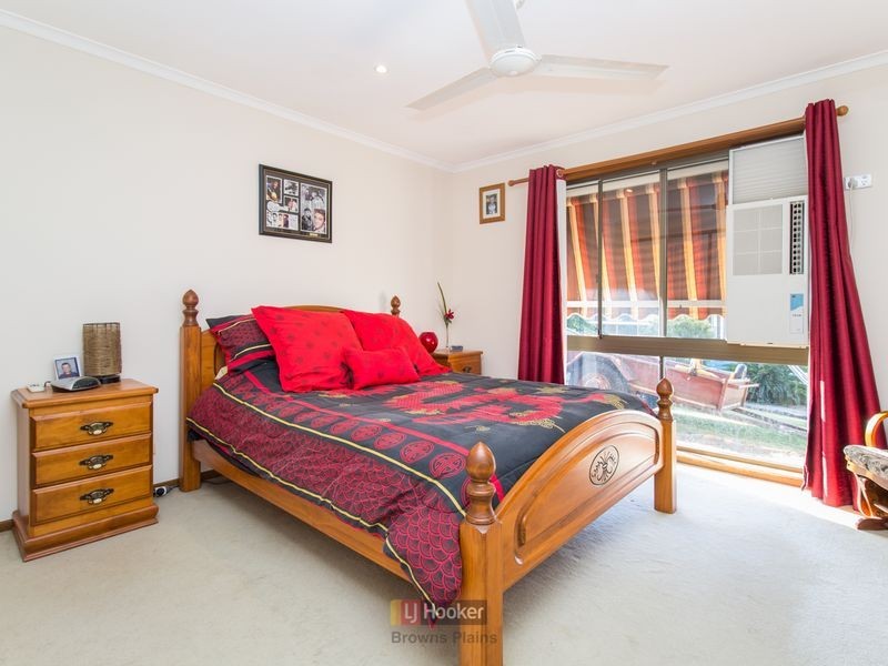 11 Barry Street, Boronia Heights QLD 4124