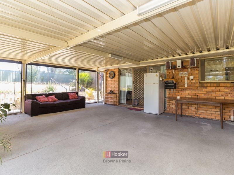11 Barry Street, Boronia Heights QLD 4124