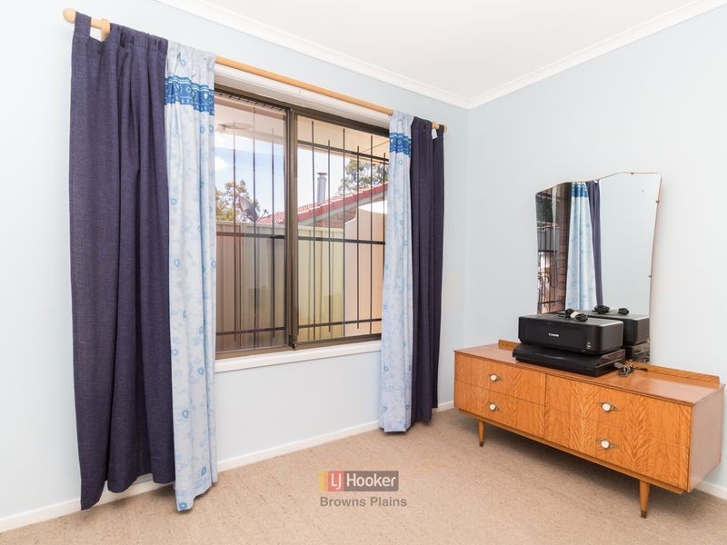 11 Barry Street, Boronia Heights QLD 4124