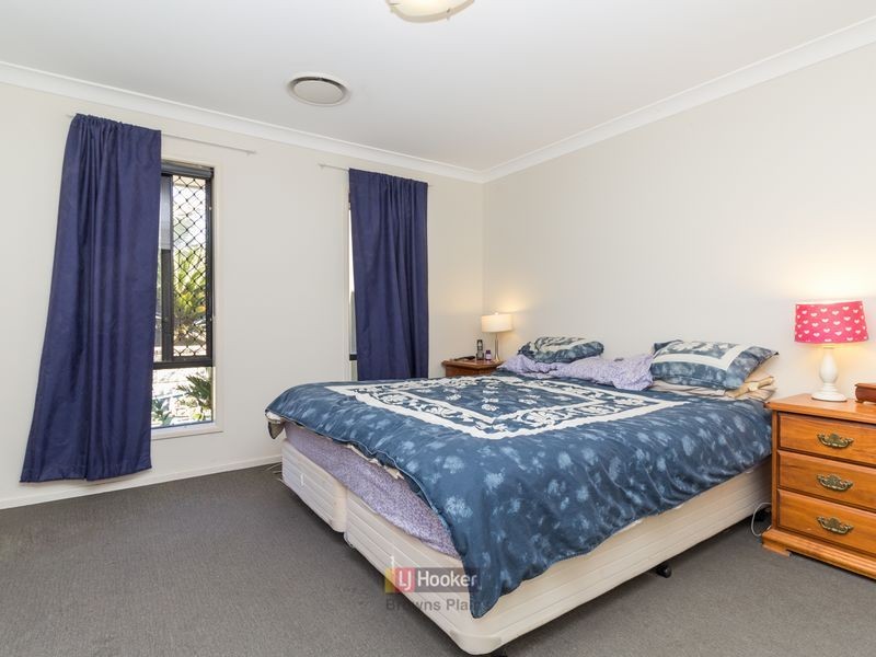 16-18 Goldfinch Court, Greenbank QLD 4124