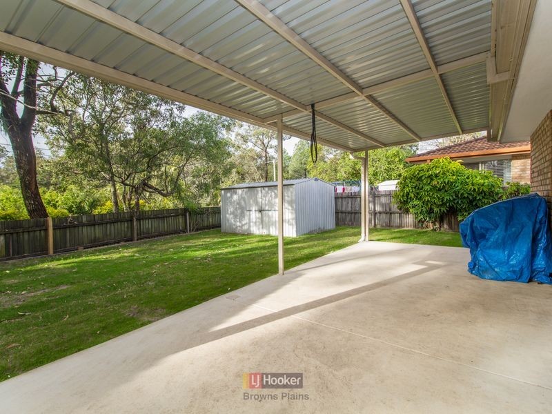 21 Federation Drive, Hillcrest QLD 4118