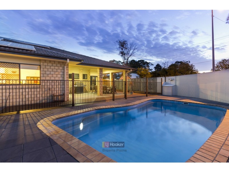 1 Shivvan Court, Marsden QLD 4132