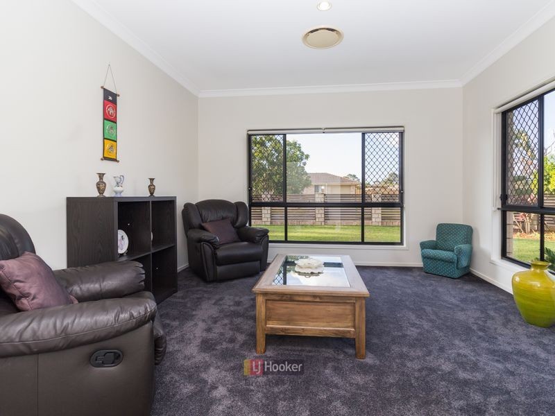 1 Shivvan Court, Marsden QLD 4132