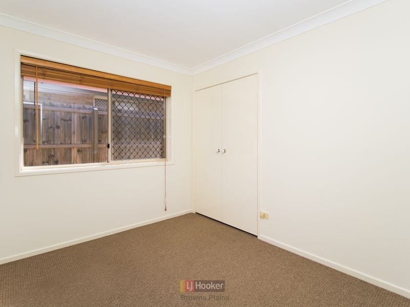 17 Ethion Drive, Regents Park QLD 4118