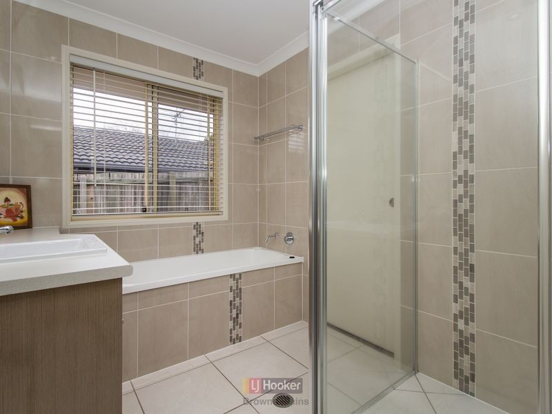 47 Gordonia Drive, Regents Park QLD 4118
