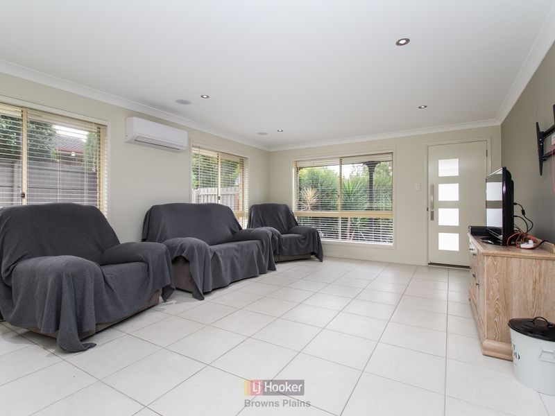 47 Gordonia Drive, Regents Park QLD 4118