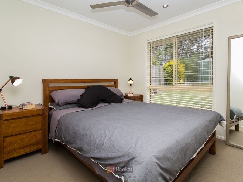 47 Gordonia Drive, Regents Park QLD 4118