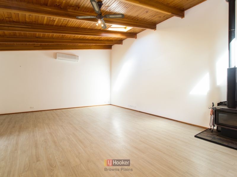 6 Pollen Court, Park Ridge South QLD 4125