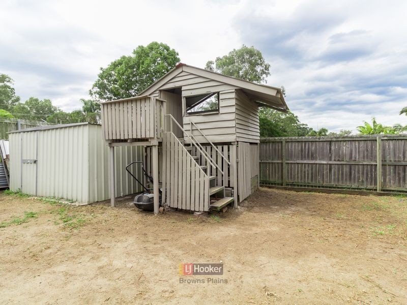 24 Myall Street, Crestmead QLD 4132