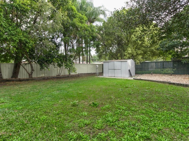 35 Enford Street, Hillcrest QLD 4118