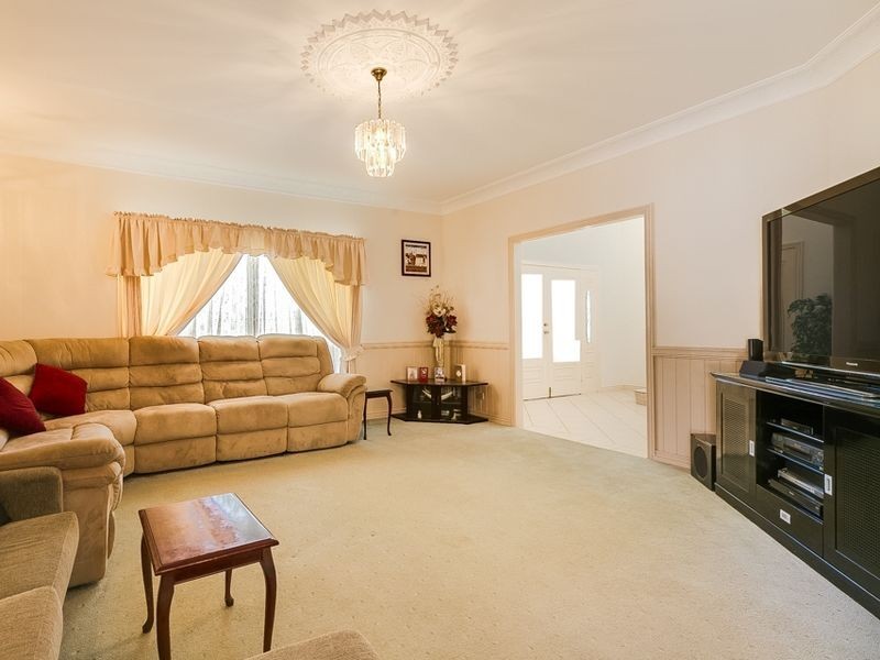 16-28 Reggie Drive, Greenbank QLD 4124