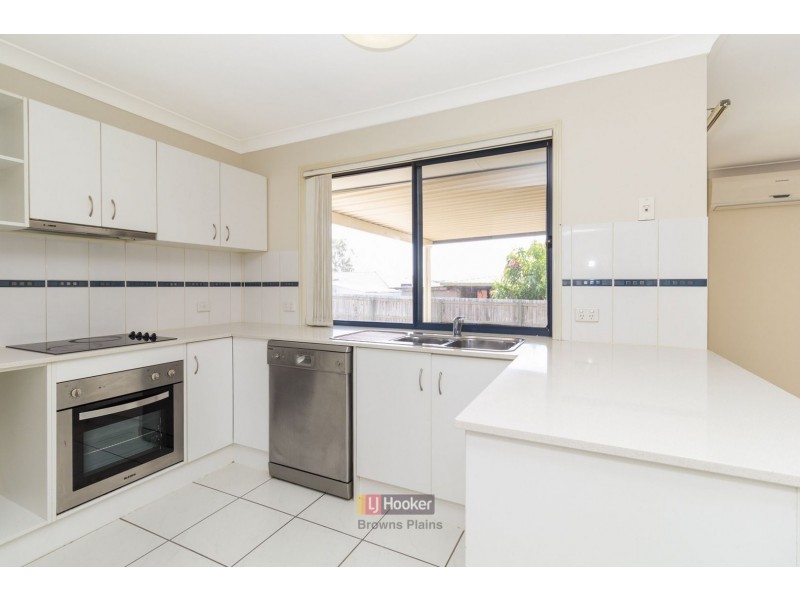 17 Chams Street, Marsden QLD 4132