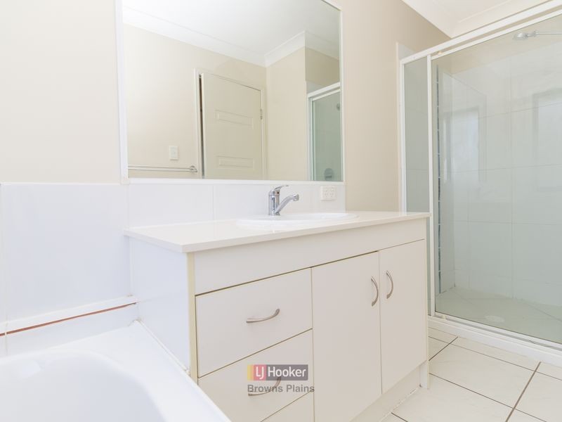 17 Chams Street, Marsden QLD 4132
