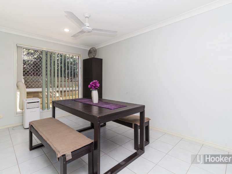 11 Cinear Court, Regents Park QLD 4118