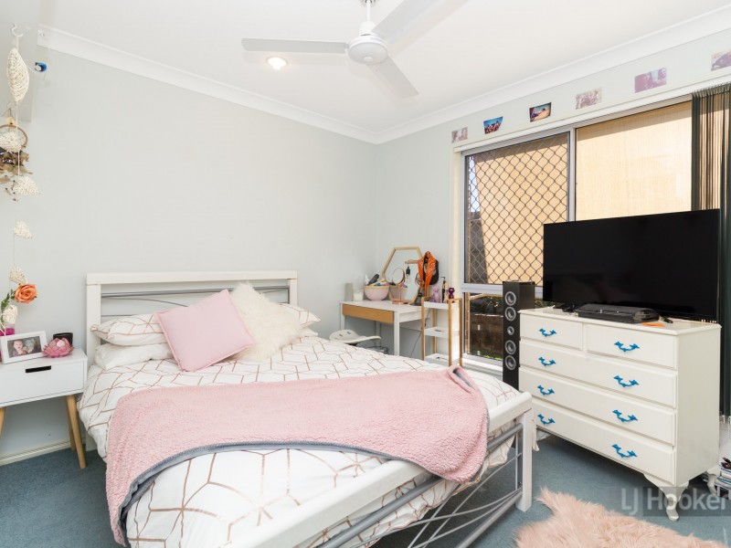 11 Cinear Court, Regents Park QLD 4118