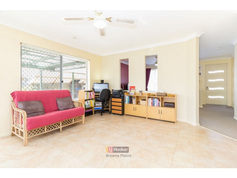 26 First Avenue, Marsden QLD 4132