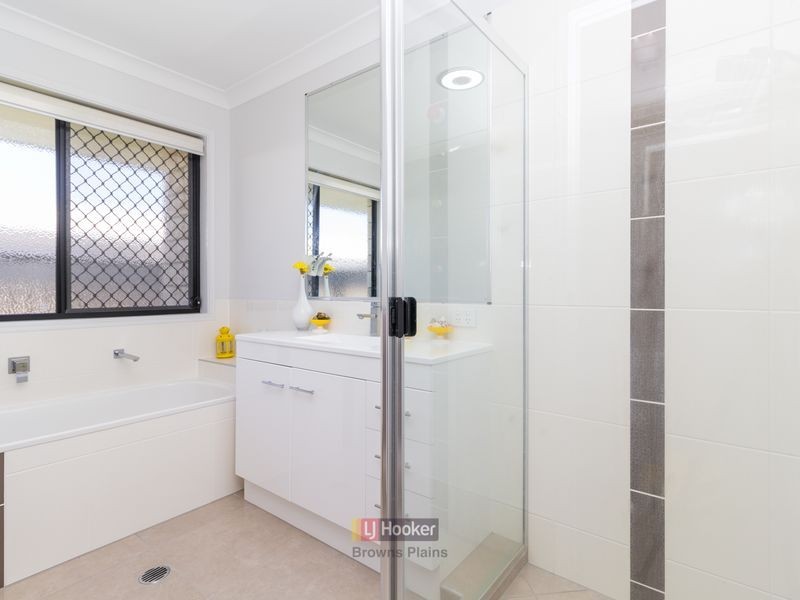 13 Ming Street, Marsden QLD 4132