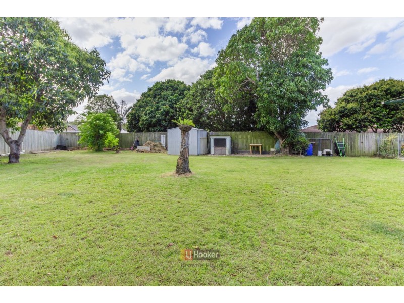 13 Fromelles Court, Regents Park QLD 4118