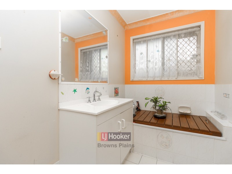 10 Coolmunda Street, Marsden QLD 4132