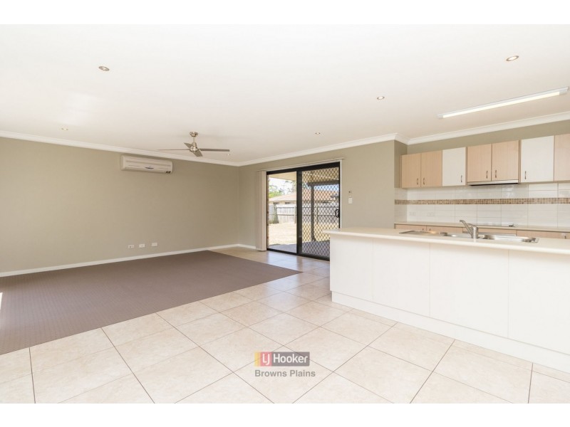 37 Ashmore Close, Marsden QLD 4132