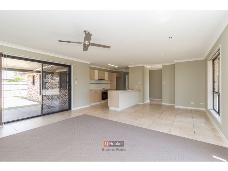 37 Ashmore Close, Marsden QLD 4132