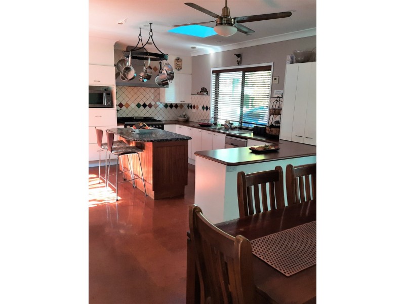 54 & 58 Jacaranda Avenue, Boronia Heights QLD 4124