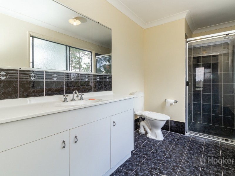 82-84 Chloe Drive, Munruben QLD 4125