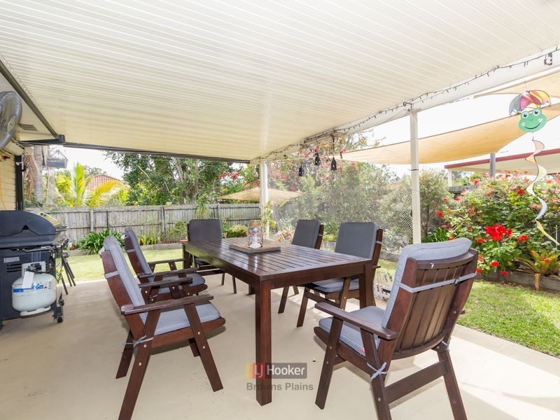 4 Lake Cooloola Court, Logan Reserve QLD 4133