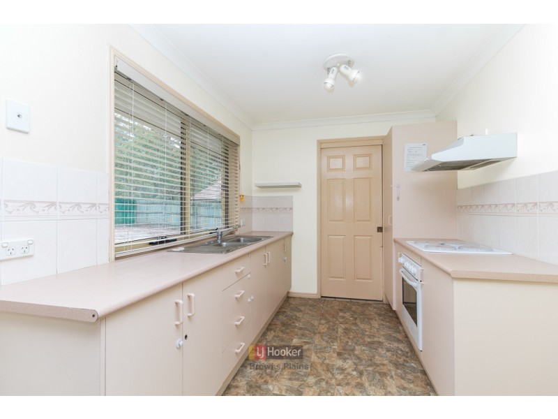 18 Isaac Court, Hillcrest QLD 4118
