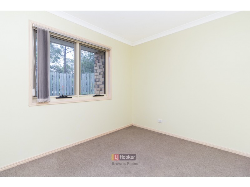 18 Isaac Court, Hillcrest QLD 4118
