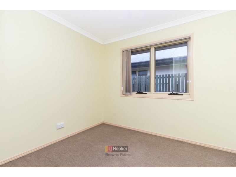18 Isaac Court, Hillcrest QLD 4118