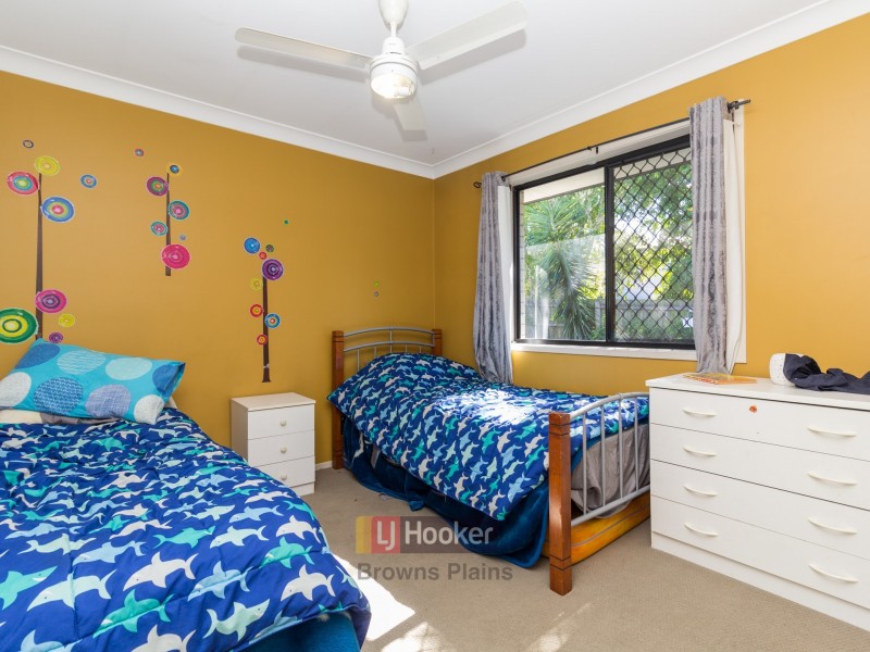 9 Sally Drive, Marsden QLD 4132