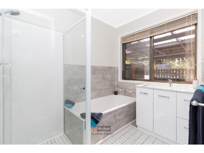 63 Pauline Street, Marsden QLD 4132