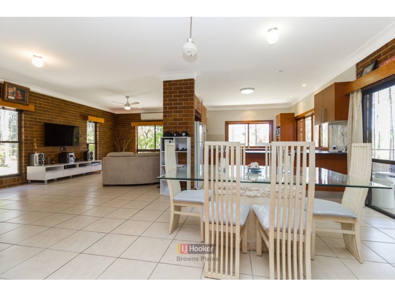 58-74 Aberdeen Road, North Maclean QLD 4280