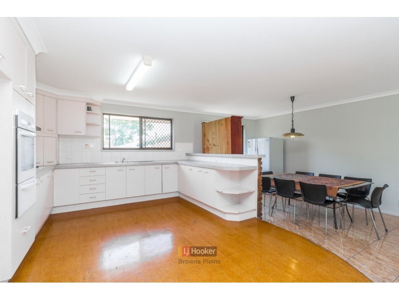 1 Enford Street, Hillcrest QLD 4118