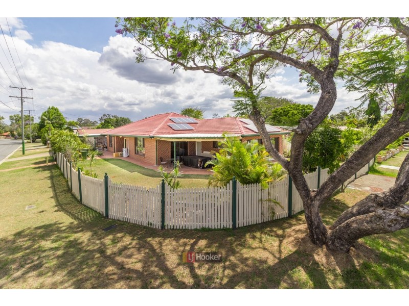 1 Enford Street, Hillcrest QLD 4118