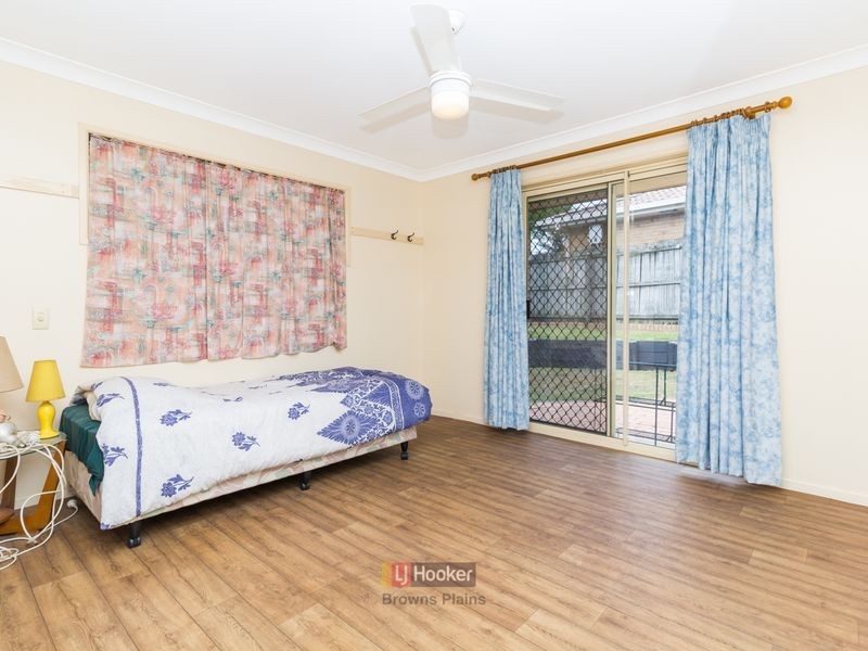 63 Haldham Crescent, Regents Park QLD 4118