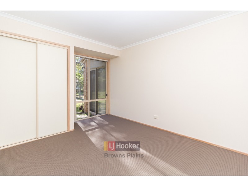 26 Eacham Court, Munruben QLD 4125