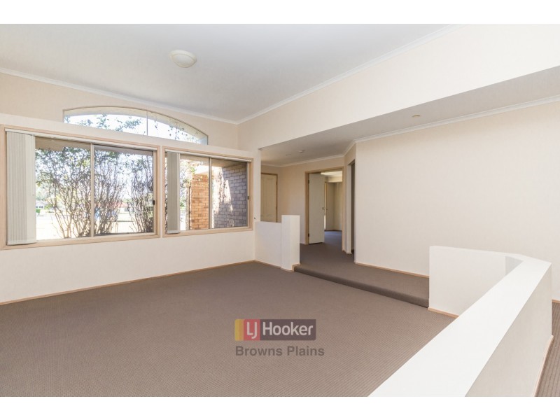 26 Eacham Court, Munruben QLD 4125